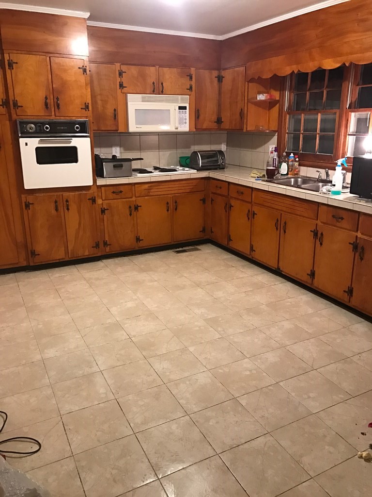 166 Hoyt Drive