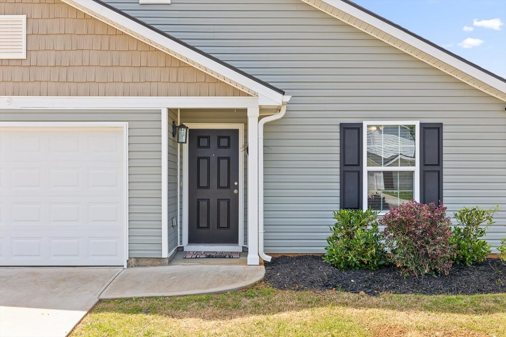 140 Middleton Court