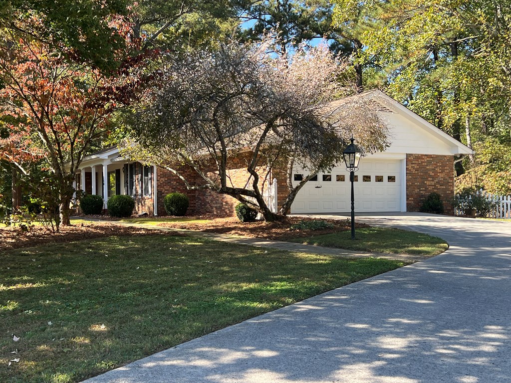 1804 Woodvalley Court