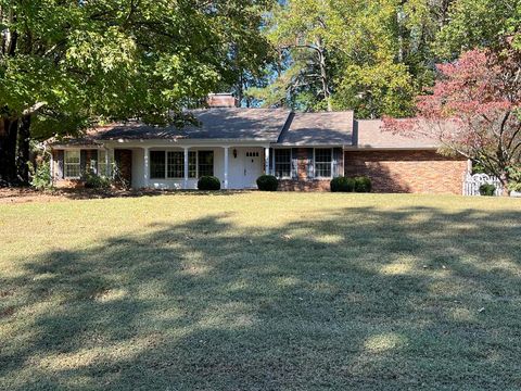 1804 Woodvalley Court DALTON GA 30720
