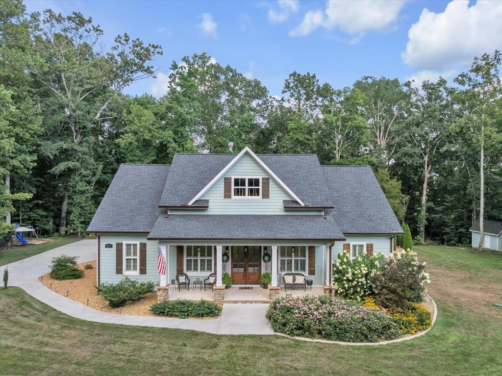 472 Heritage Circle