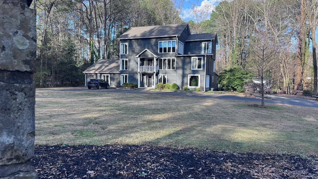1833 Woodvalley Drive