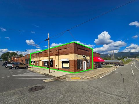 102 &106 N 2nd Avenue CHATSWORTH GA 30705