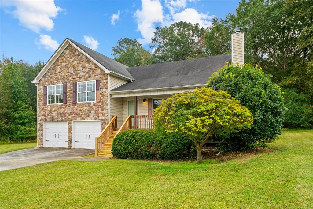 226 SE Peachtree Lane