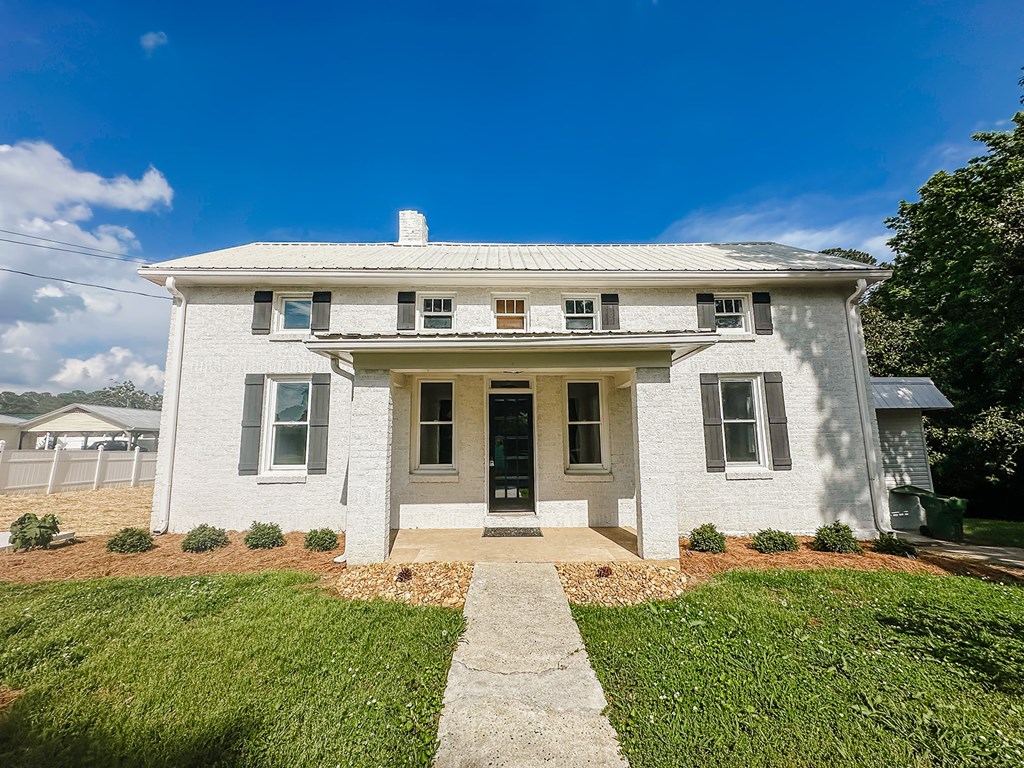124 School Street