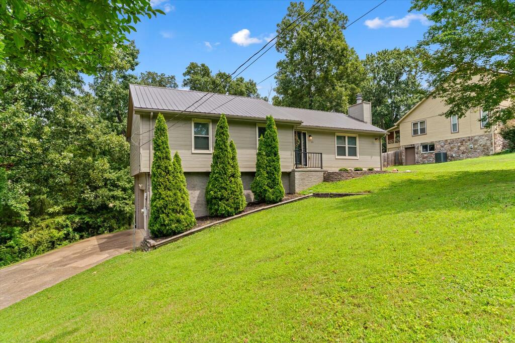 66 Edgemond Circle