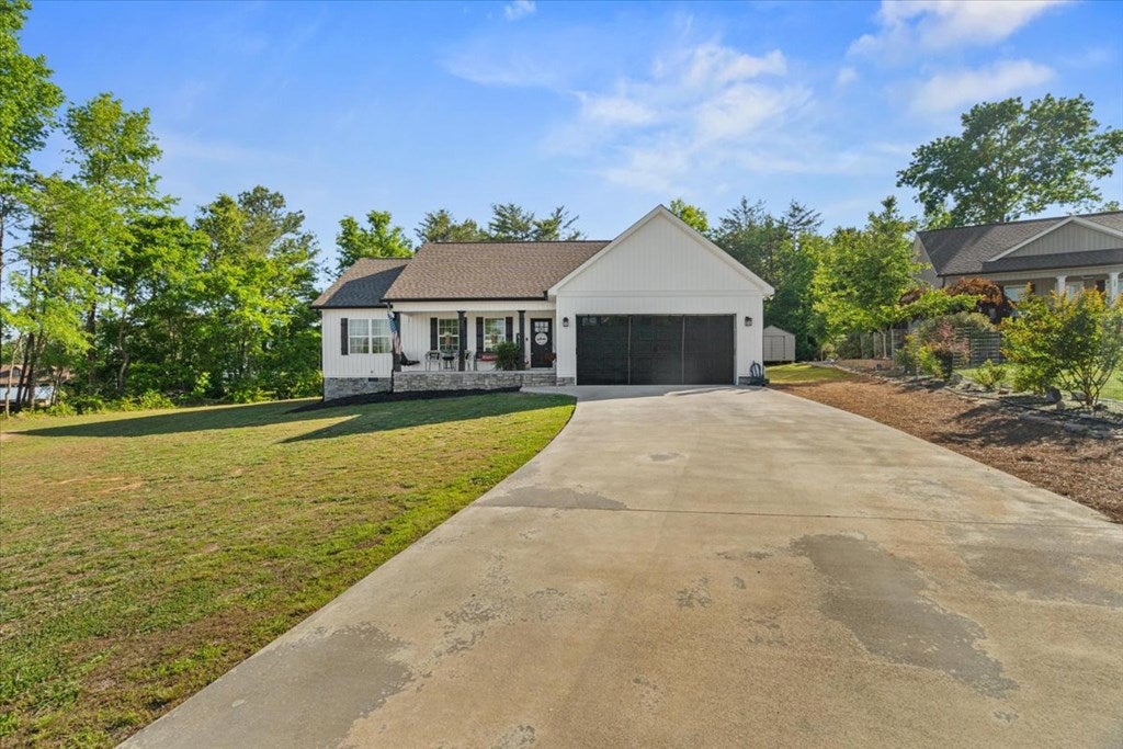 272 Sales Avenue