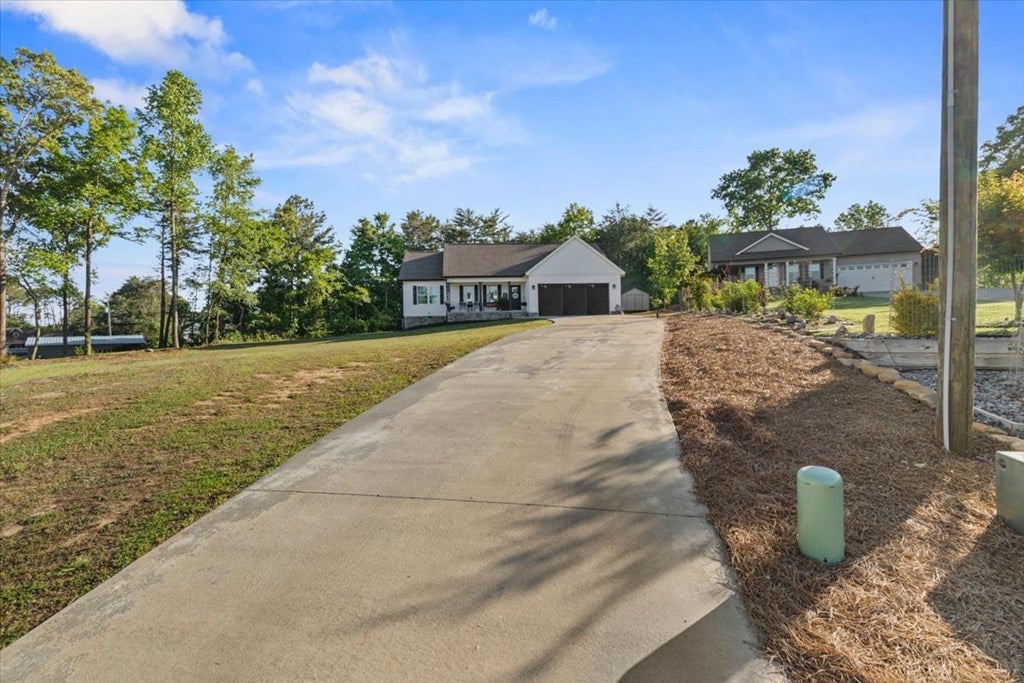272 Sales Avenue