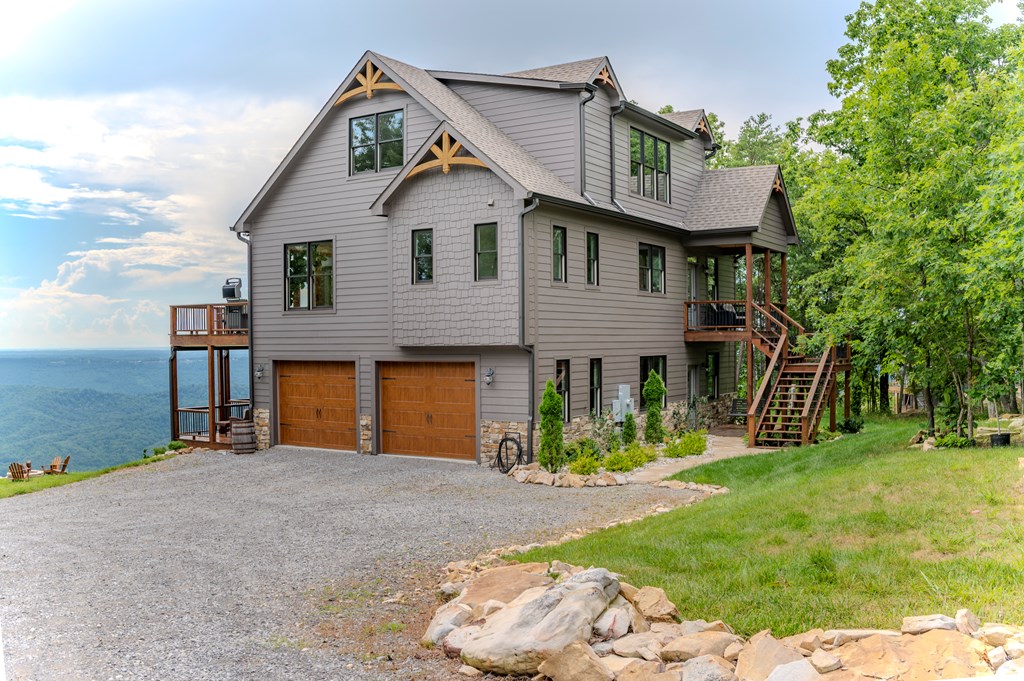 2313 Sunset Drive