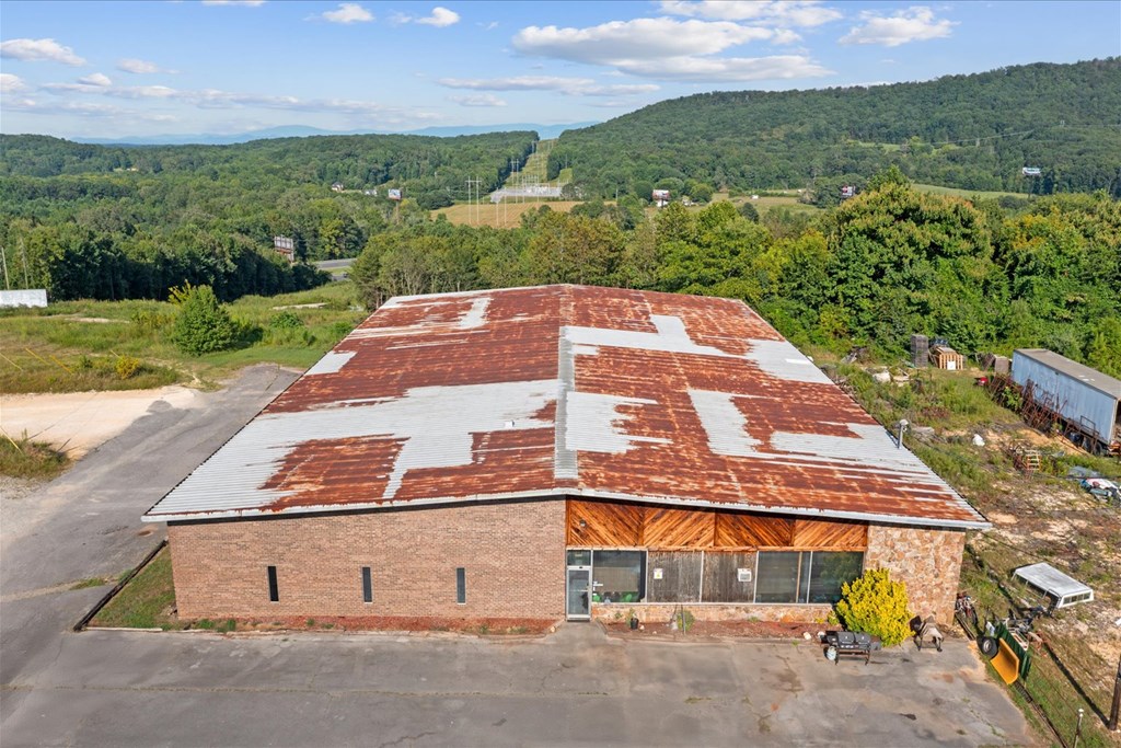 3744 Lake Katherine Road