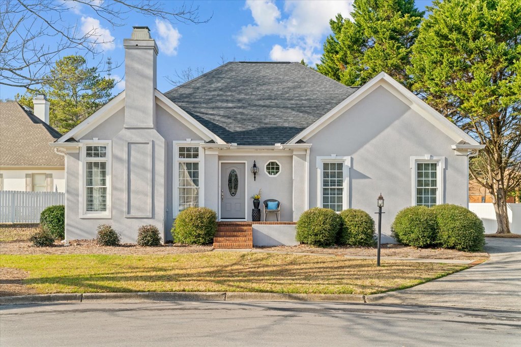 1908 Fairfield Drive