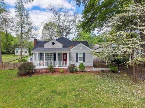 207 English Avenue CHICKAMAUGA GA 30707