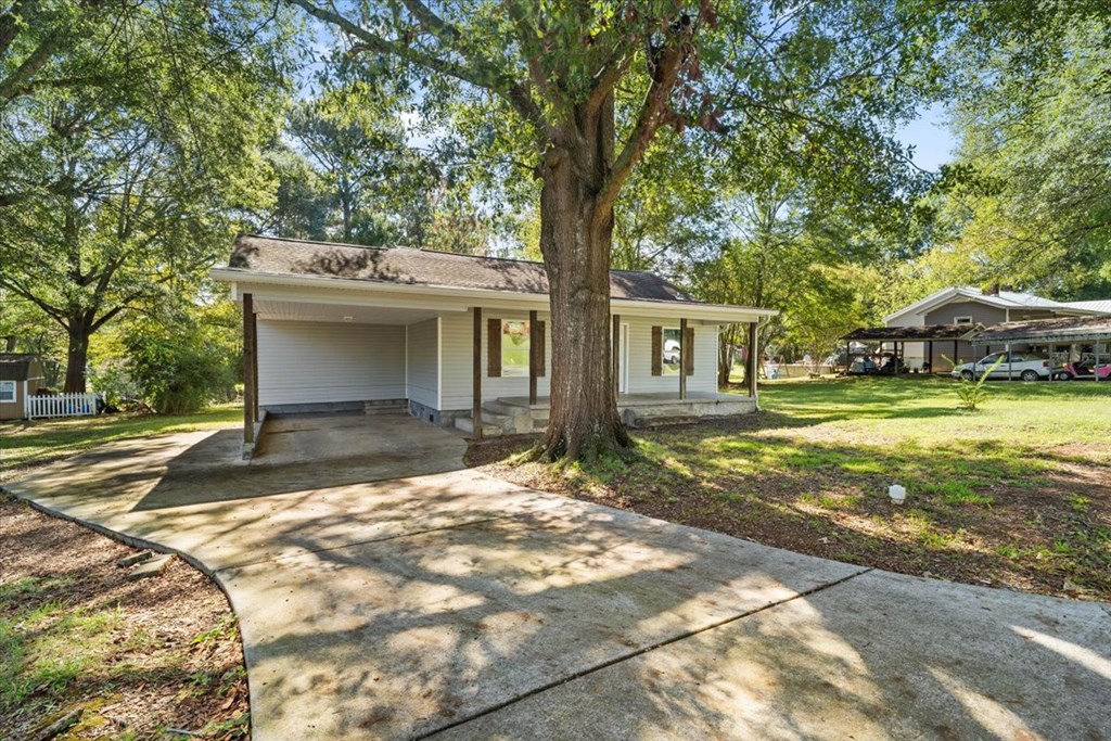805 Daugherty Street