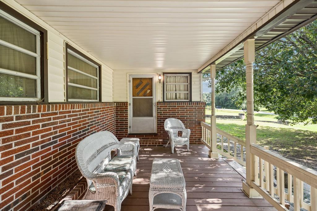 183 Long Hollow Road