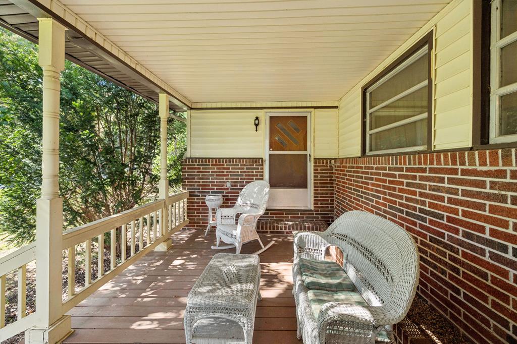 183 Long Hollow Road