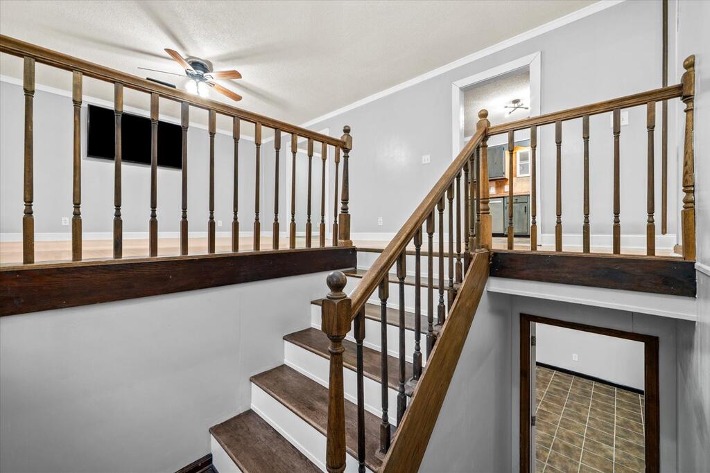 604 Pine Oaks Drive