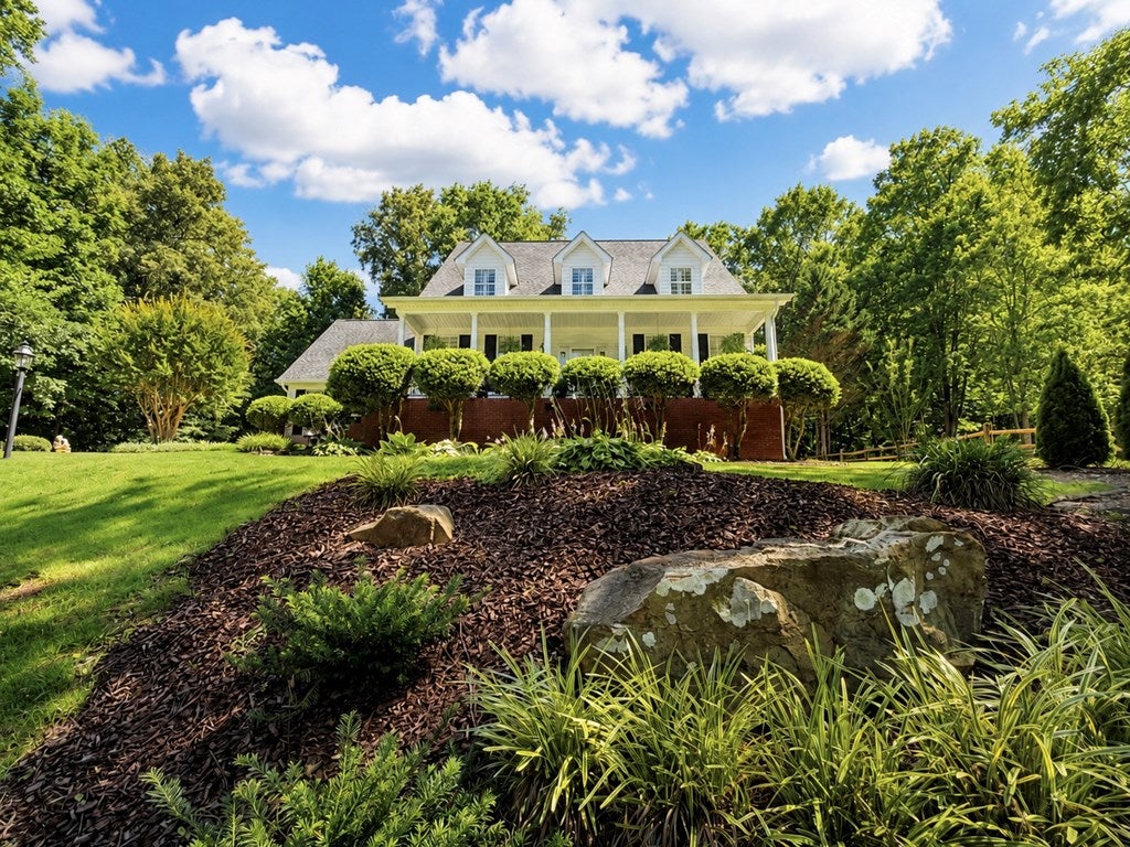 358 Golf View Drive