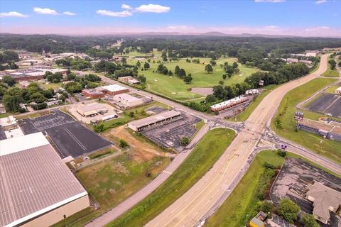 413 Gillium Drive DALTON GA 30721