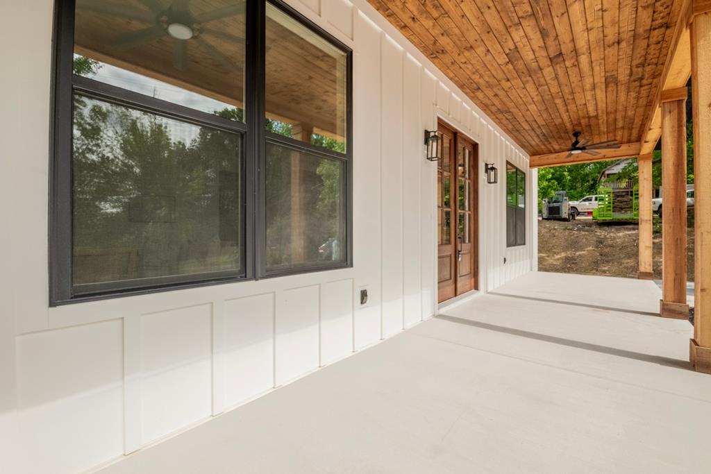 209 Crest Drive
