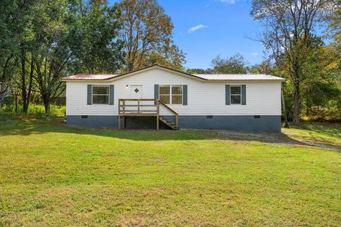 2891 Halls Valley Road Trion GA 30753