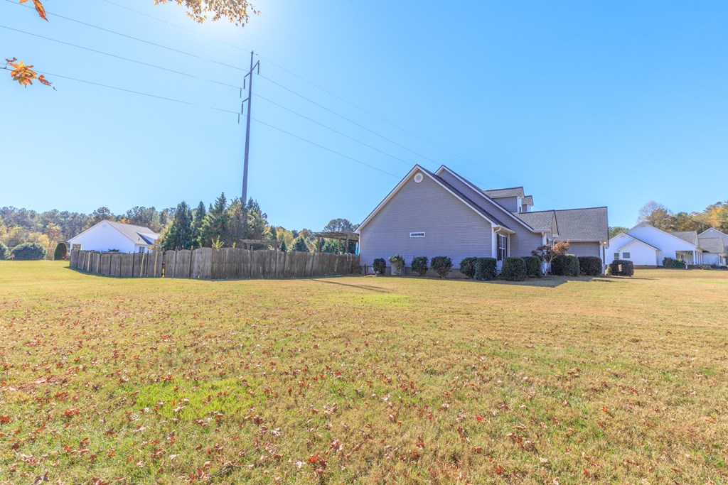 2009 Rolling Hills Way