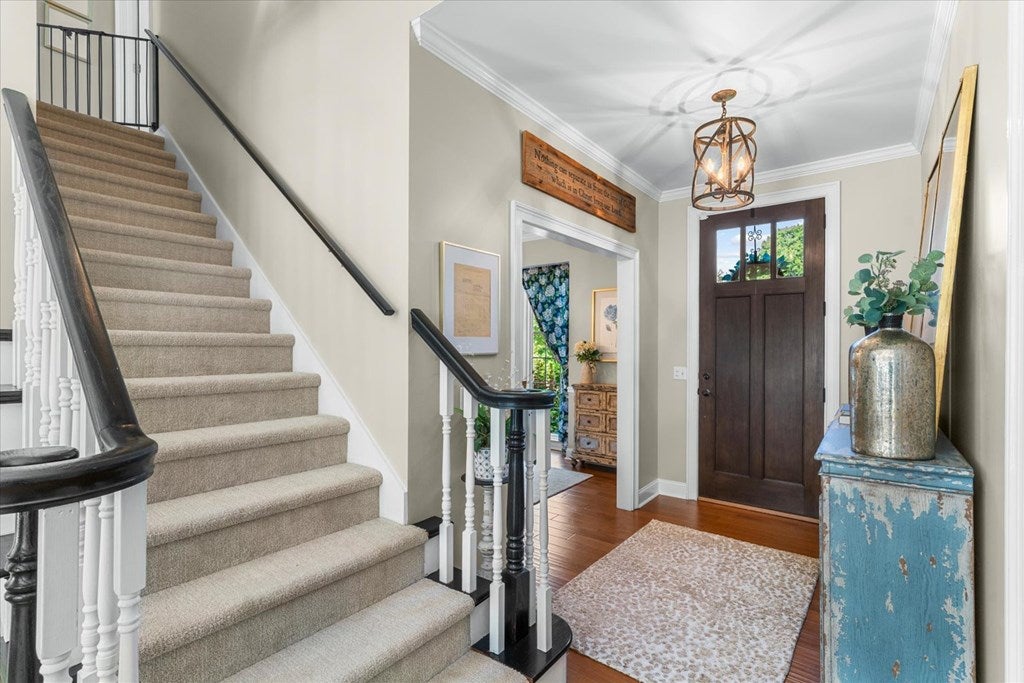 179 Gateway Drive