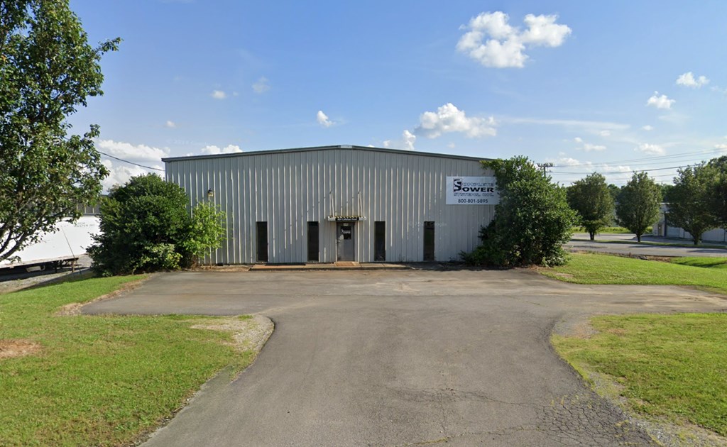 404 SE Callahan Road