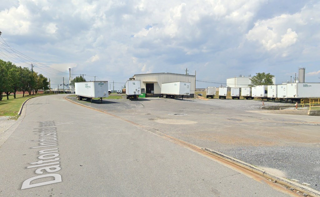 404 SE Callahan Road