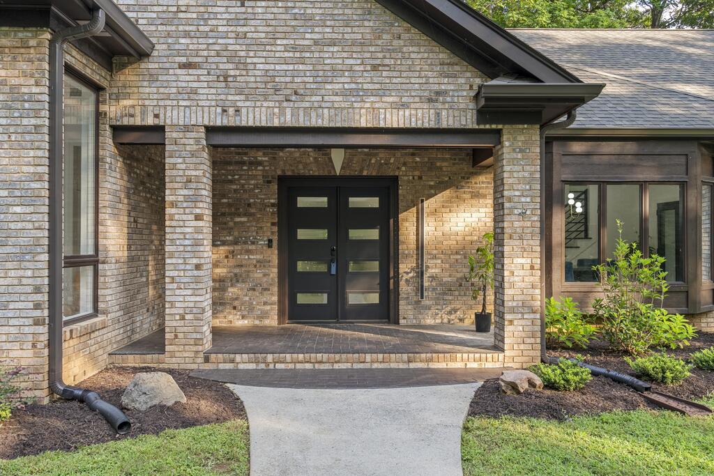 122 Golf View Drive