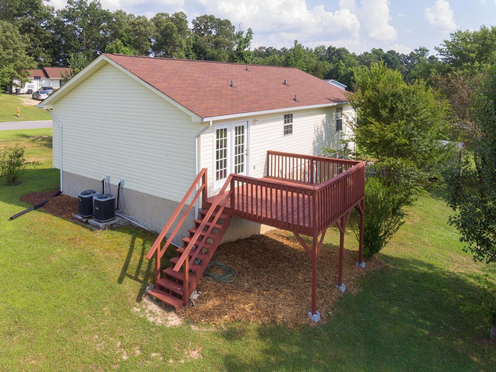 1433 Dustin Drive