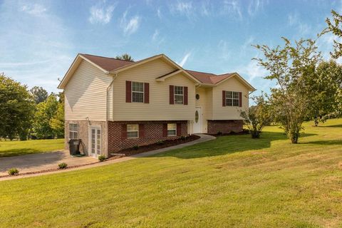 1433 Dustin Drive DALTON GA 30720