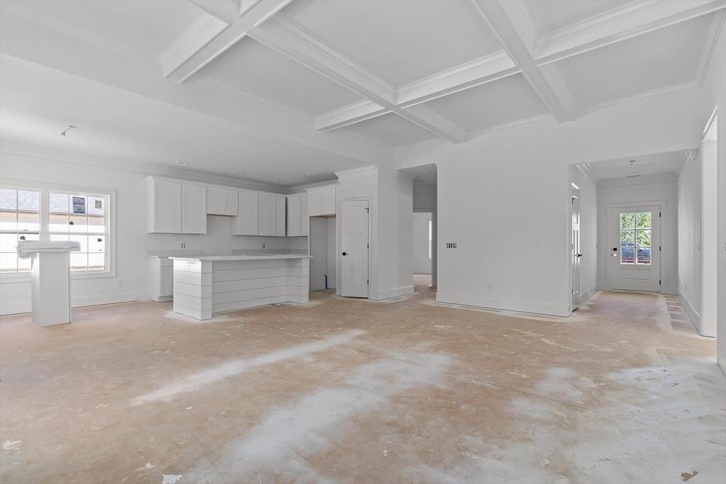 123 W Riley Street