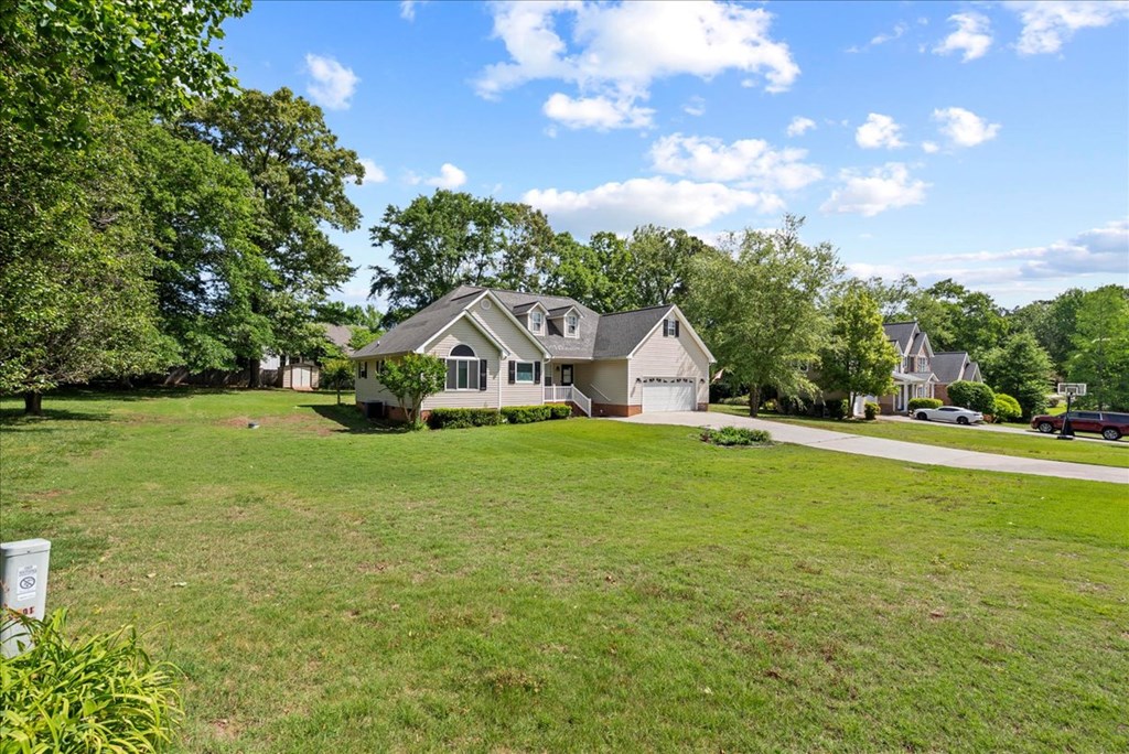 192 Gateway Drive