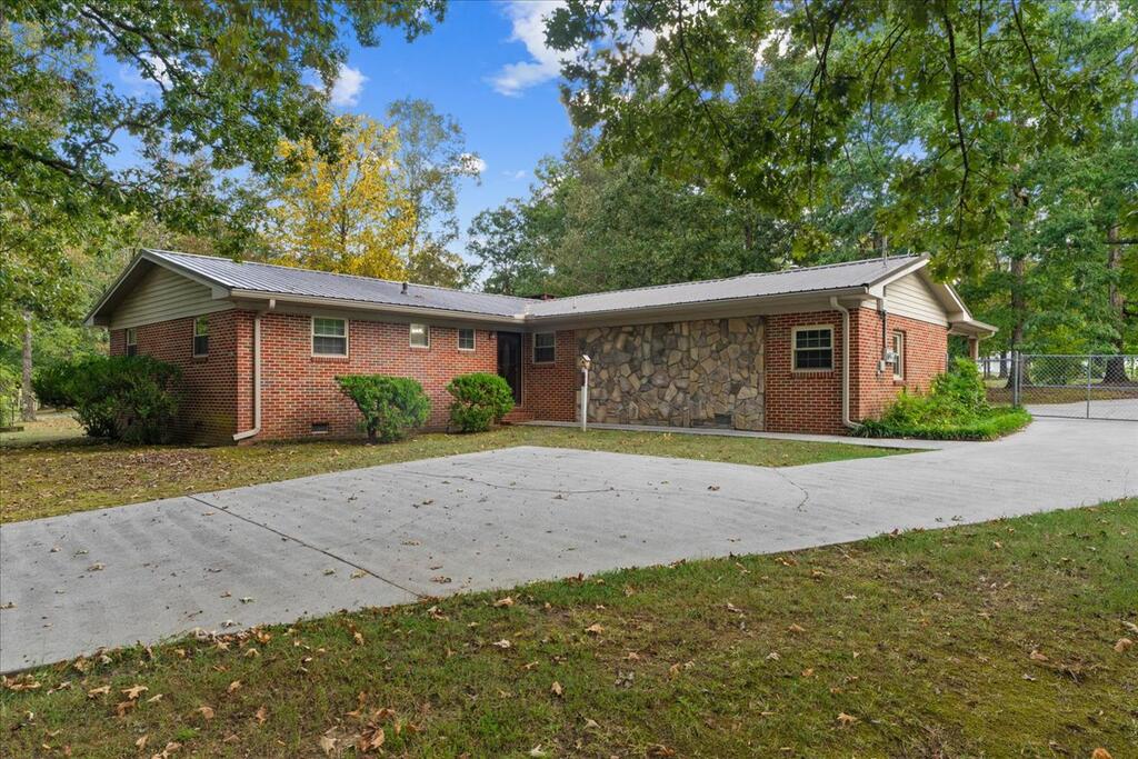 235 Cedar St