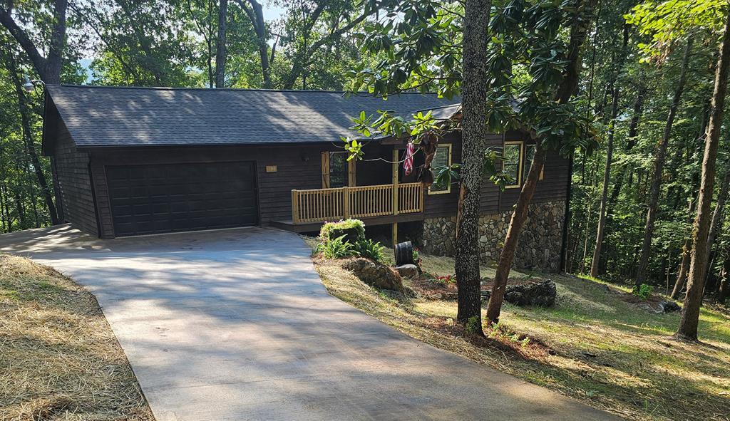 597 S Bishop Trail