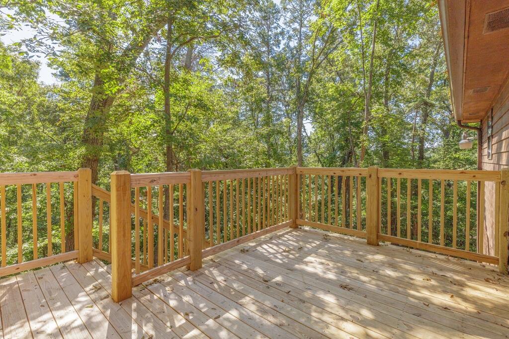 597 S Bishop Trail