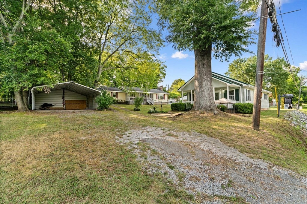 105 N Varnell Rd