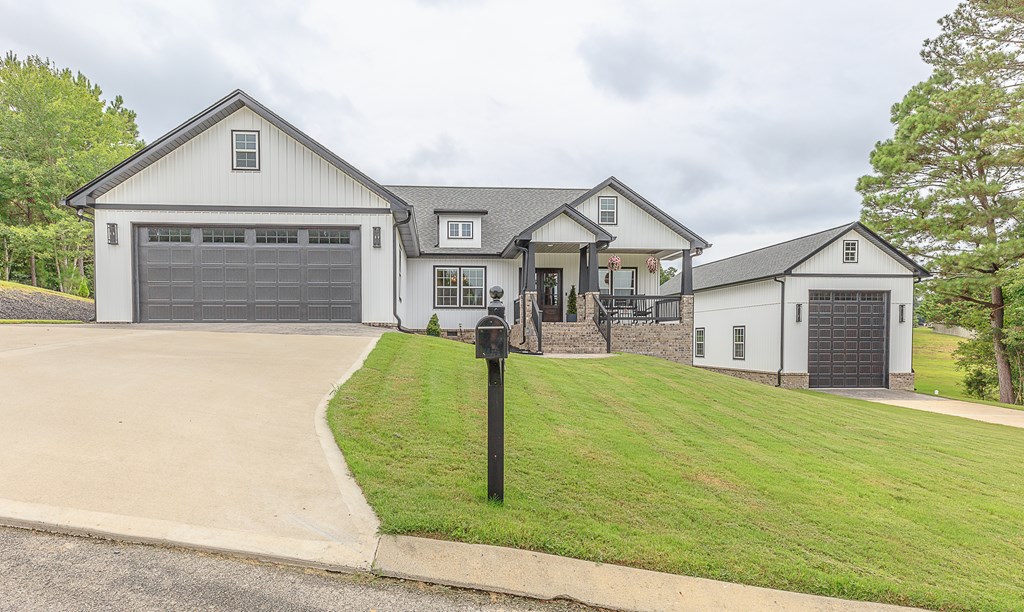 170 Stonegate Place
