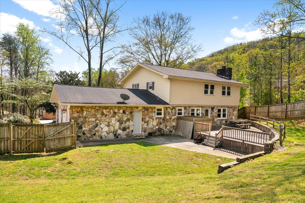 2239 Rocky Face Circle