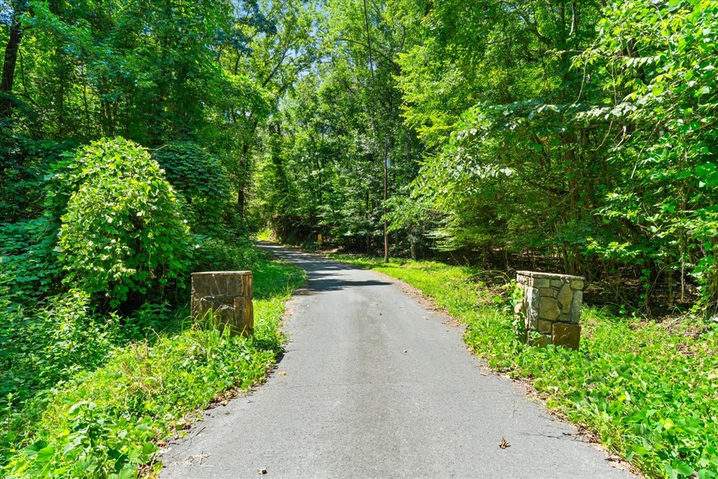 00 Sun Mountain Road