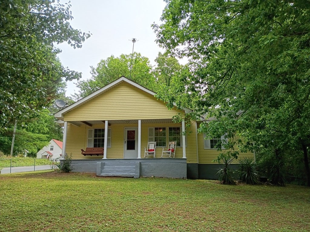 1240 Old Hwy 411