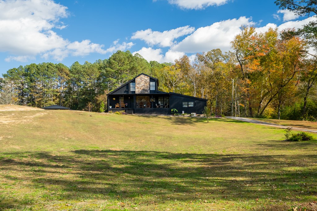 1207 Lee Bryant Road