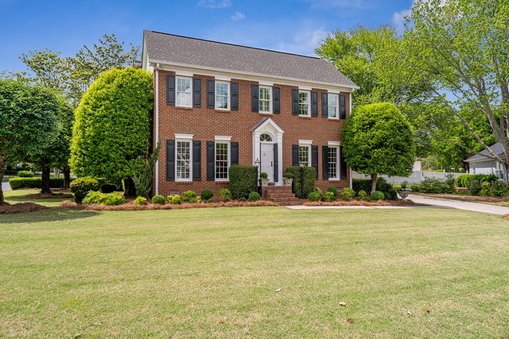 Photo 1 of 75 — 1910 Fairfield Drive, DALTON, GA 30720
