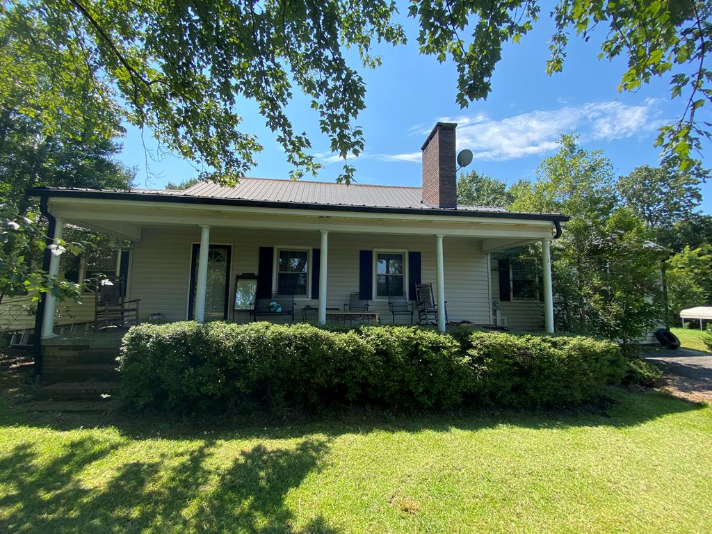 5894 Highway 411