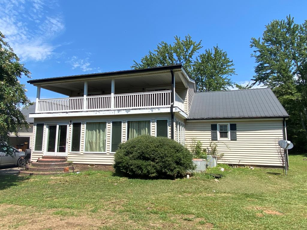 5894 Highway 411
