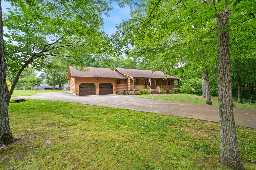 Photo 1 of 31 — 217 Cedar St, CHATSWORTH, GA 30705