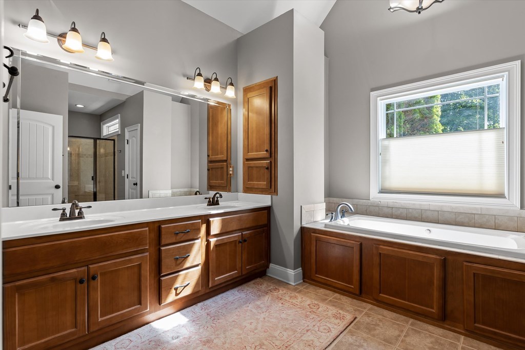 678 Cherokee Lake Drive