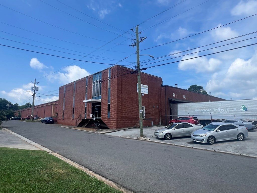 910 John Street