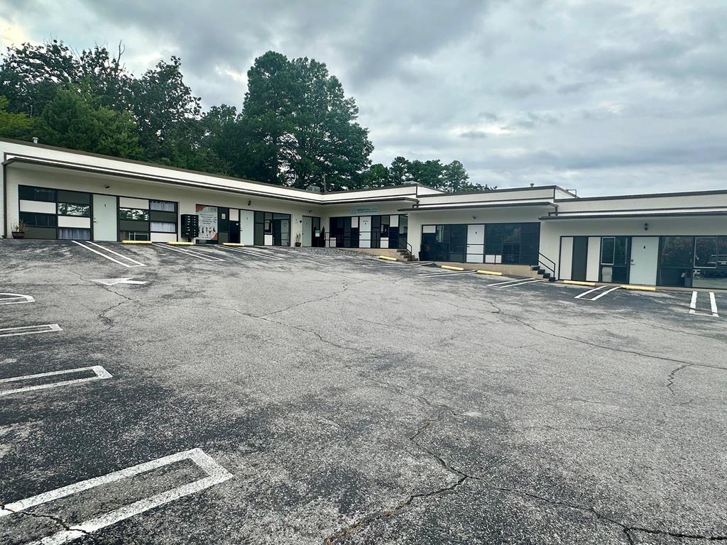1401 Applewood Drive