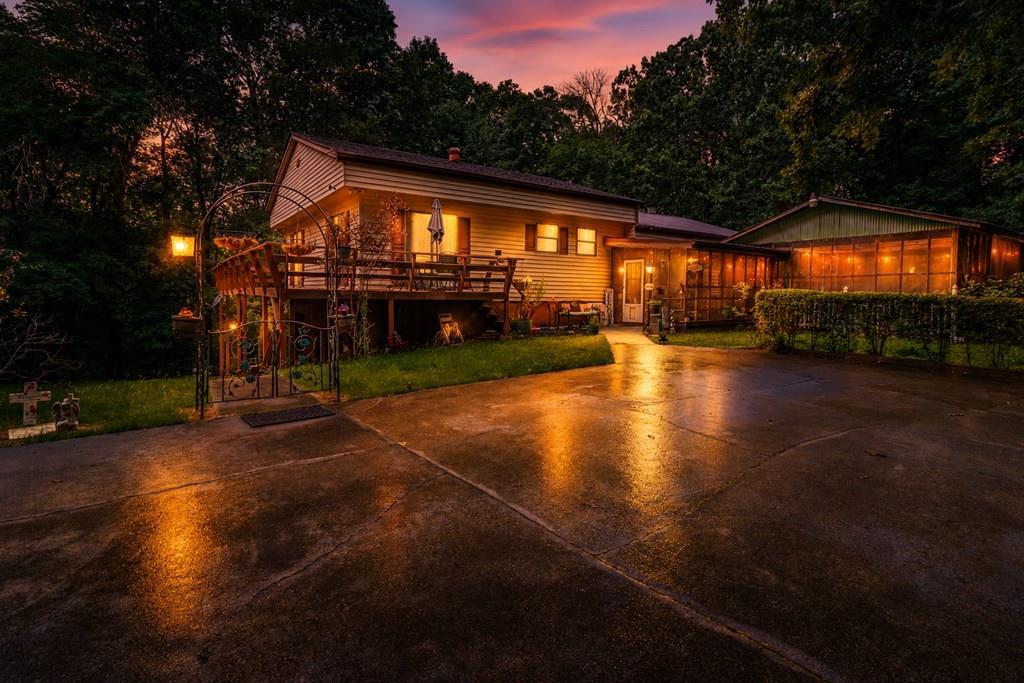 556 Leon Circle